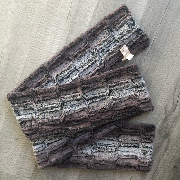 💜SOLD💜Anthropologie Faux Fur Scarf Brown Gray - Picture 6 of 6